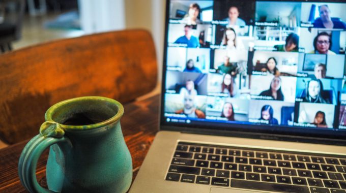 How To Represent Yourself & Your Business When Video Conferencing